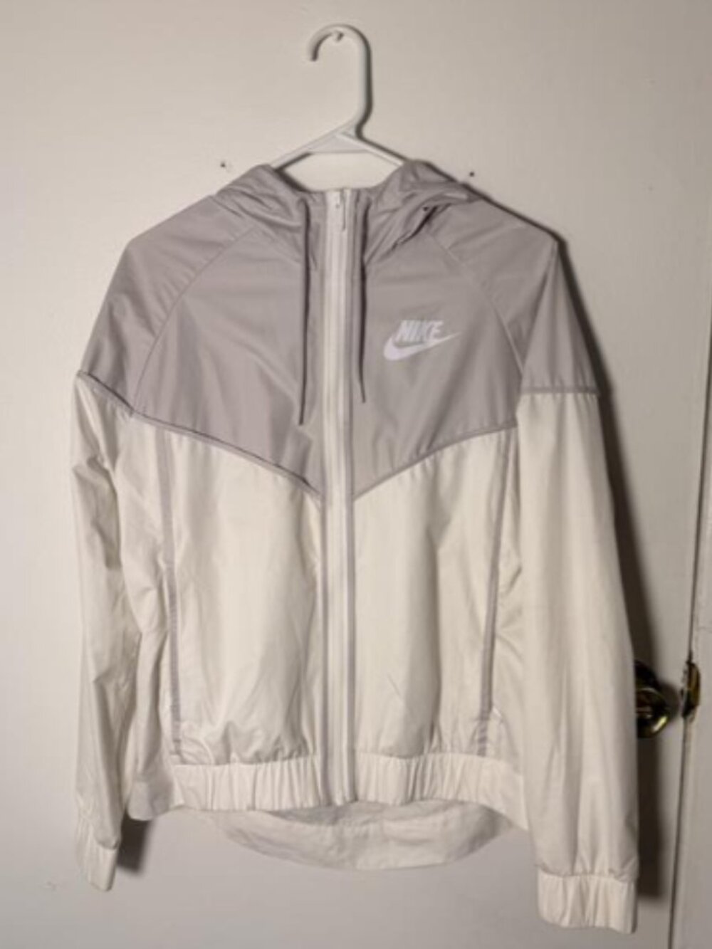 grey Nike Windbreaker